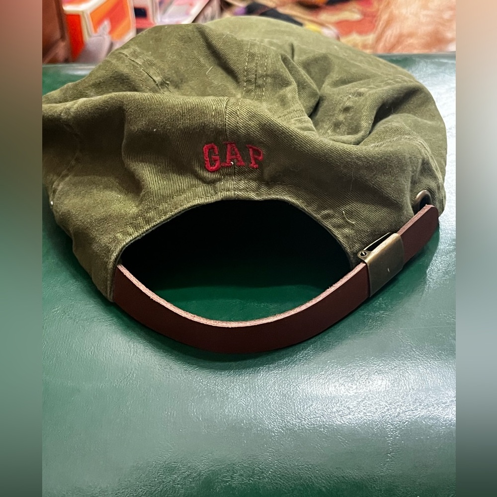 Vintage GAP Army Green Embroidered Airplane Leather Adjustable Strap Hat Y2K - Picture 5 of 6